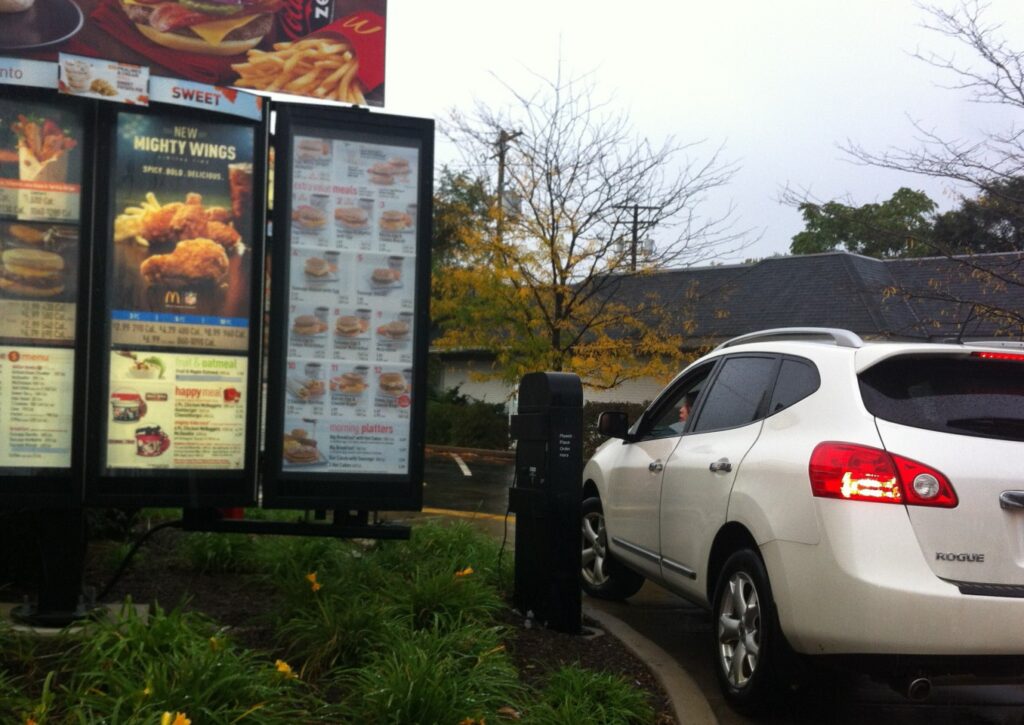 Drive-Thru Etiquette: Navigating the Fast Lane with Courtesy